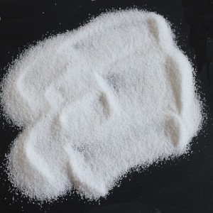 聚丙烯酰胺絮凝剂的物理形态有两大类