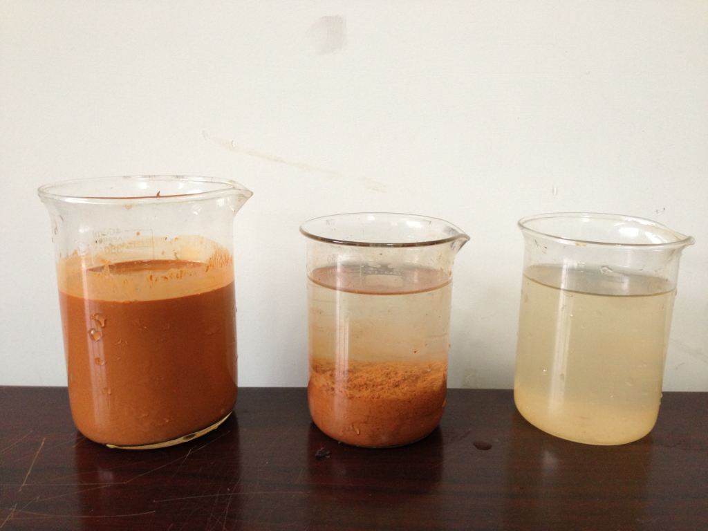 聚丙烯酰胺尾矿泥浆干排处理.jpg 聚丙烯酰胺尾矿泥浆干排处理.jpg